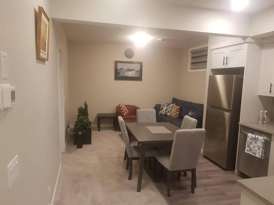 Stylish & Private 2 Bed Apartment