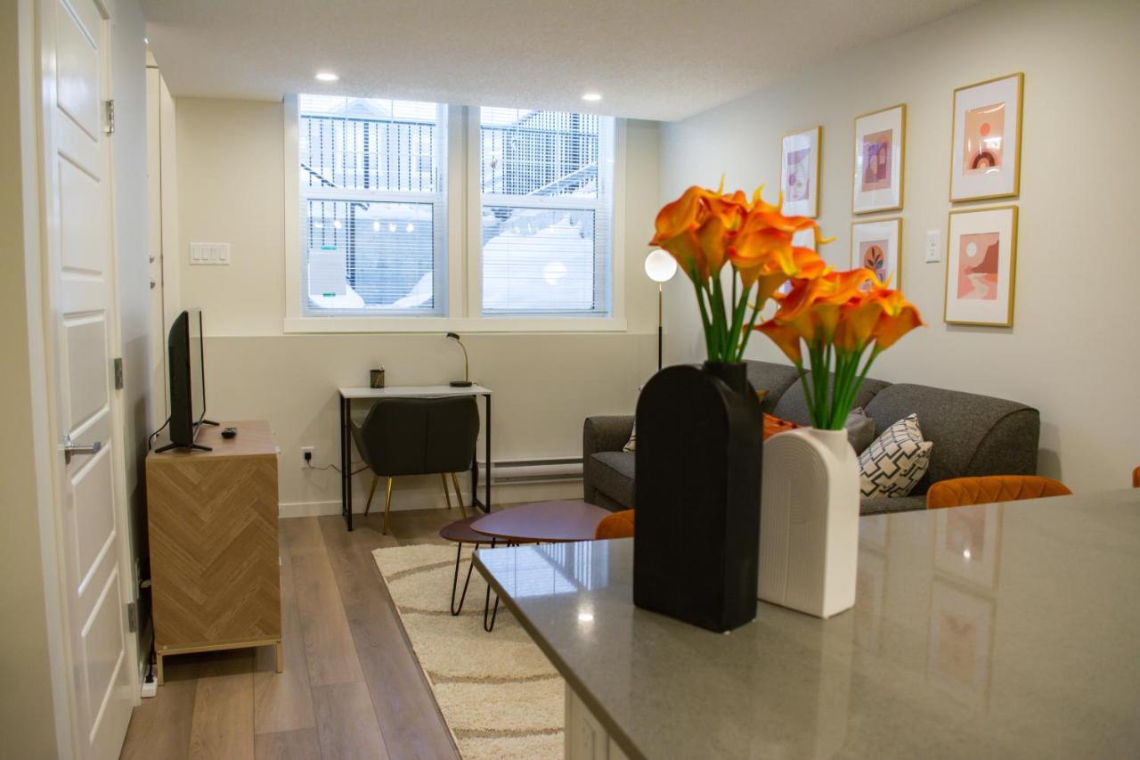 Globalstay New In Cranbrook Free Street Parking Apartment Calgary