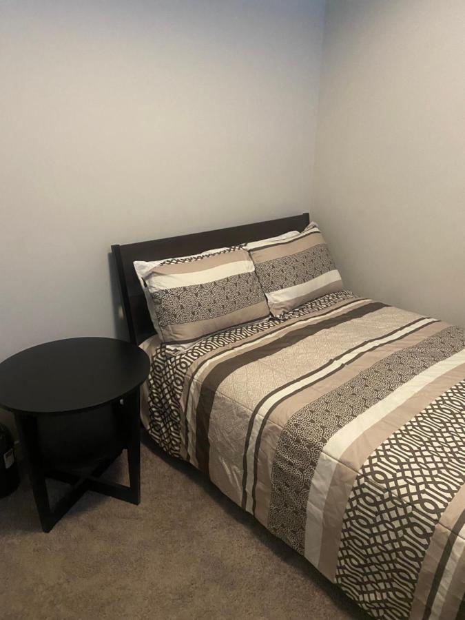 Private Ensuite In Ne Area * Calgary