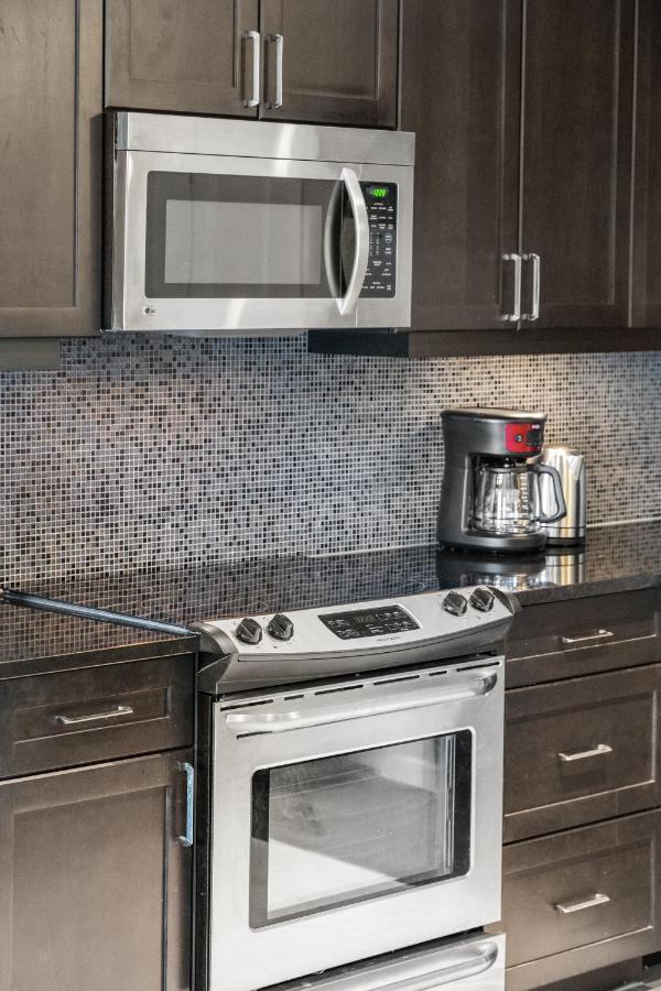 City View 1br Downtown Apartment Calgary