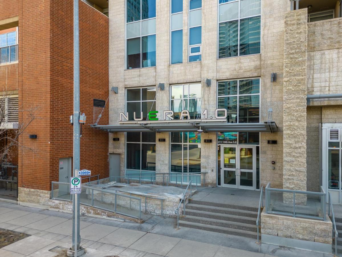 Apartment City View 1br Downtown Calgary