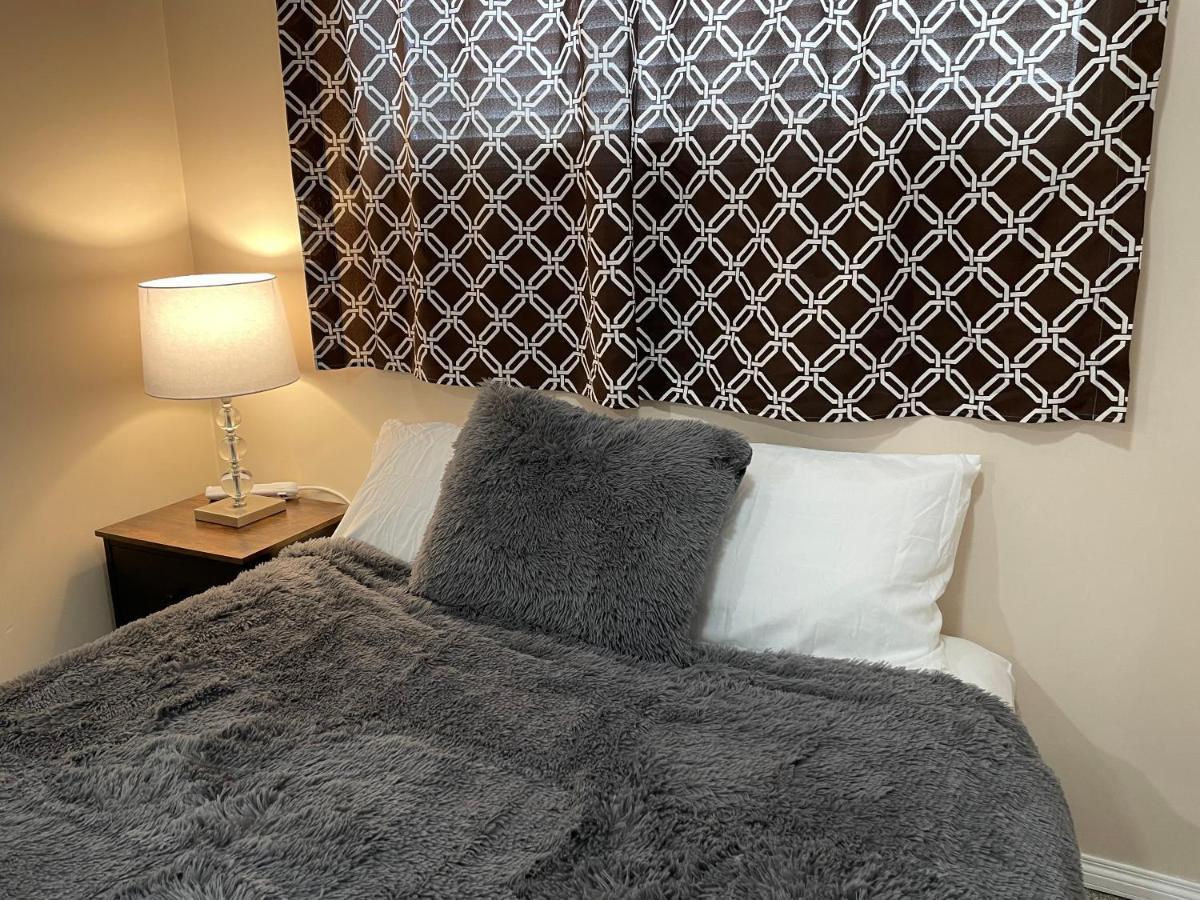 Apartment Super Luxury & Cozy Lower Level In Nw Calgary, Ab Close To Banff *