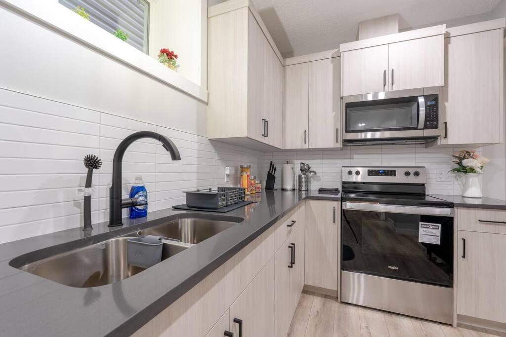 Your Perfect 2br In Se Apartment Calgary