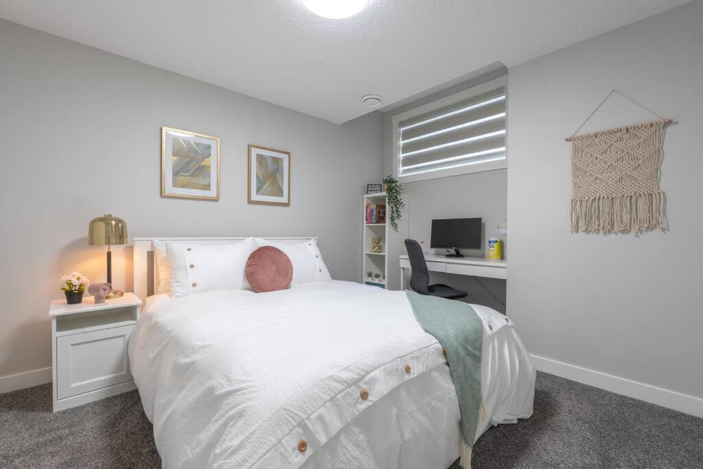 Your Perfect 2br In Se Apartment Calgary