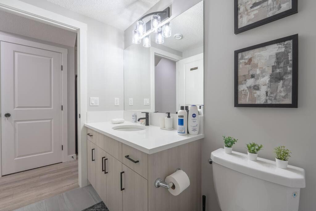 Your Perfect 2br In Se Calgary