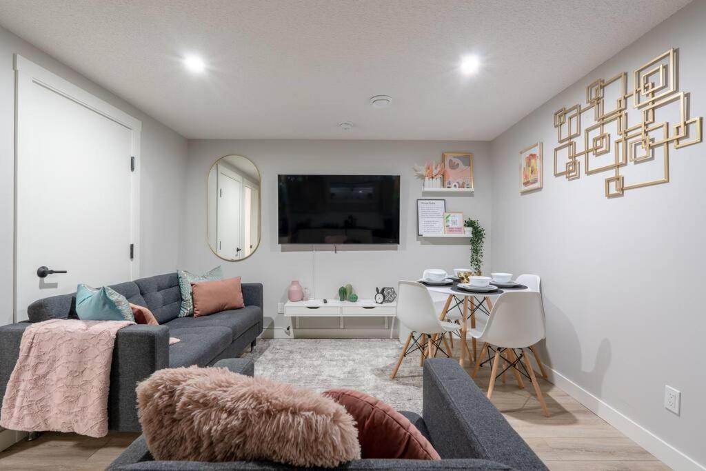 Apartment Your Perfect 2br In Se Calgary