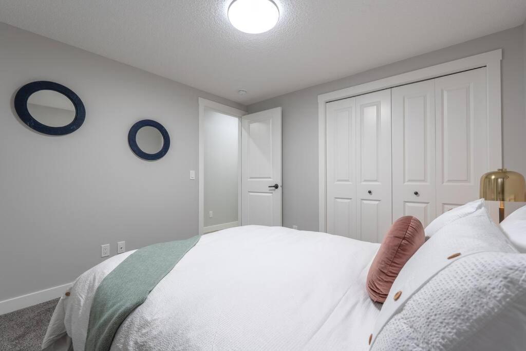 Your Perfect 2br In Se Calgary
