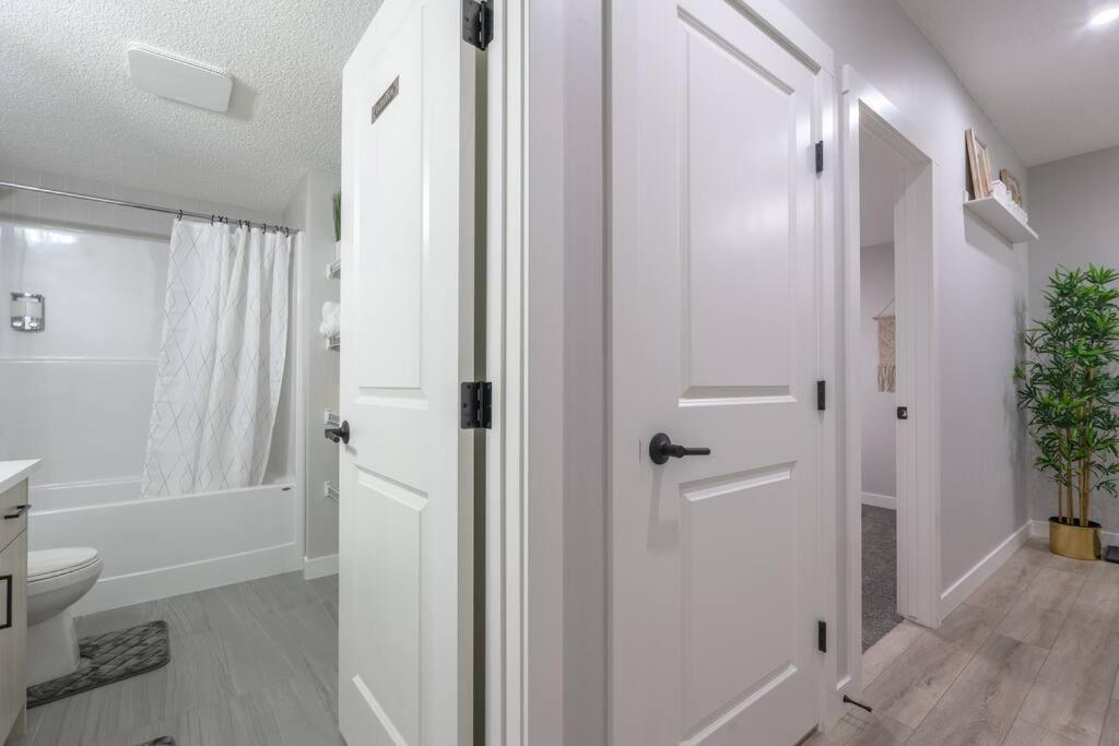 Your Perfect 2br In Se Apartment