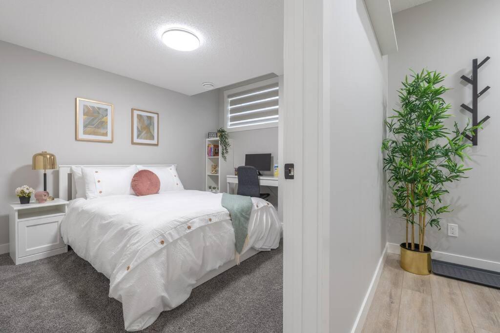 Apartment Your Perfect 2br In Se Calgary