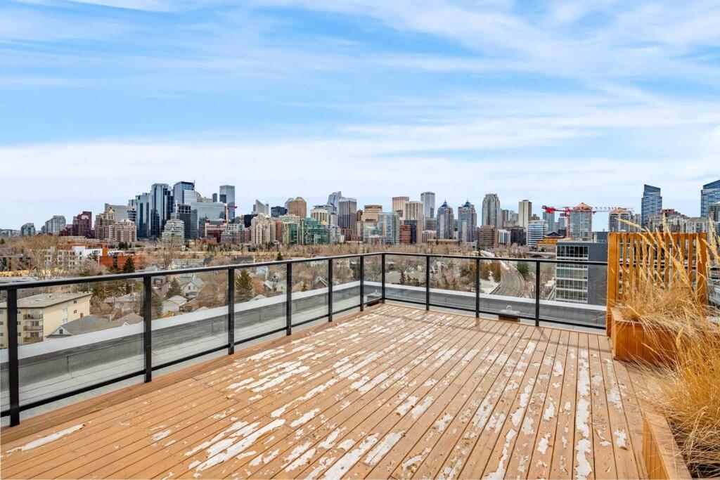 Chic 1br Kensington Unit W/parking Apartment Calgary