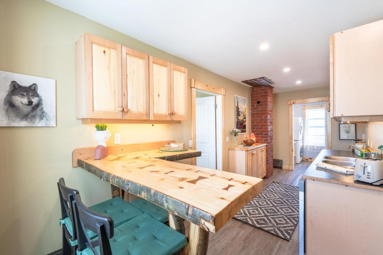 Craftsman's Loft - Heritage Charm - Ac - 5 Min Dt Apartment *