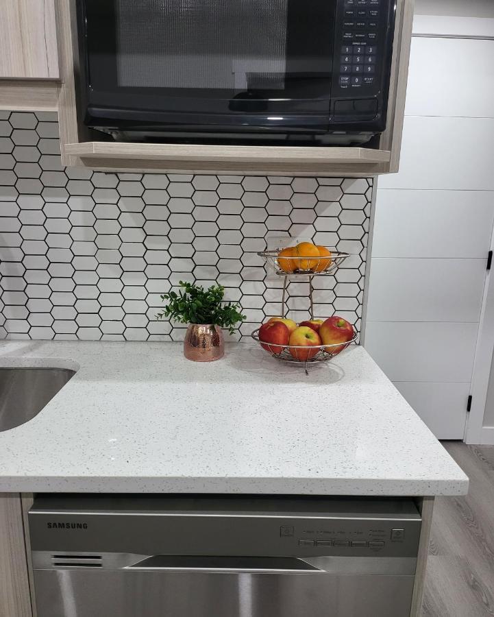 Luxury In Nw Apartment