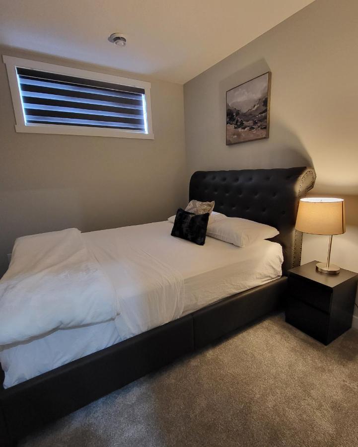 Luxury In Nw Apartment Calgary
