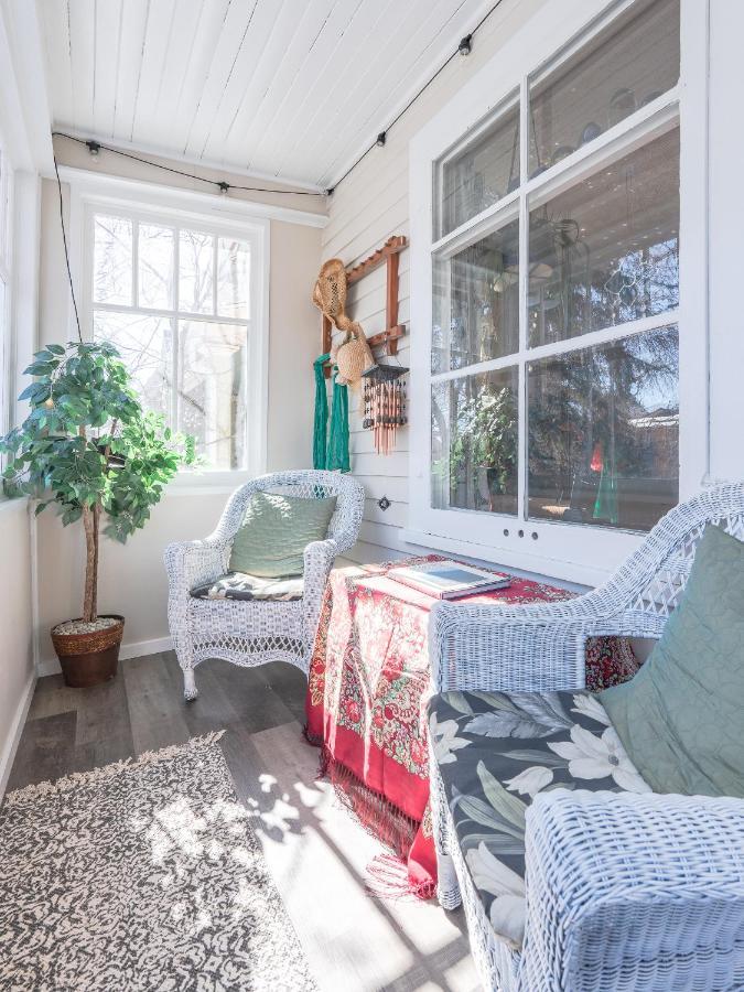 Craftsman's Loft - Heritage Charm - Ac - 5 Min Dt Calgary