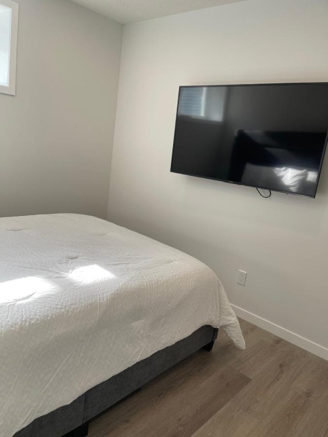 Tastefully Furnished One Bedroom