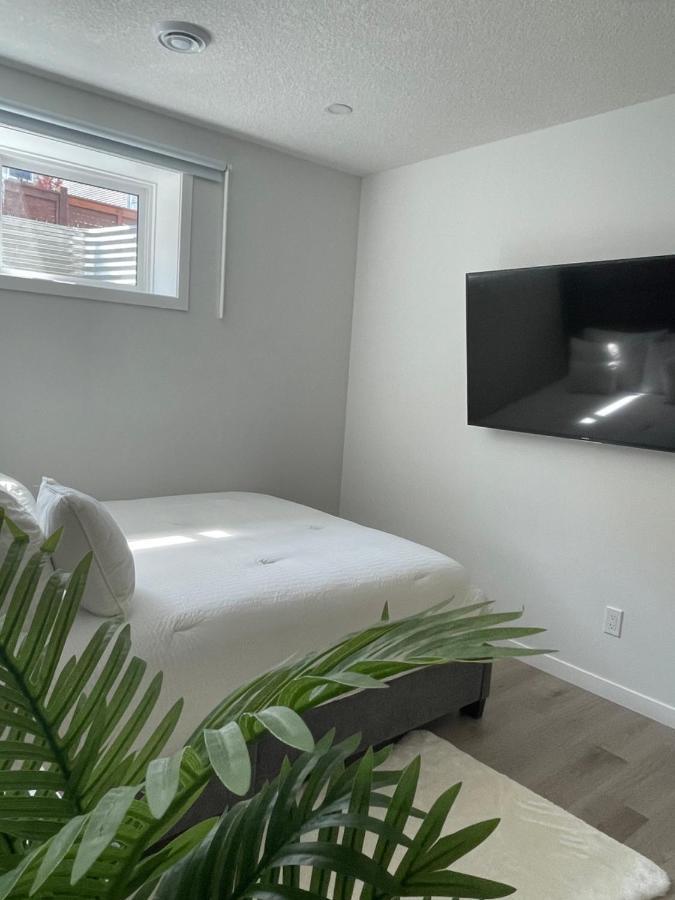 Tastefully Furnished One Bedroom Holiday home *