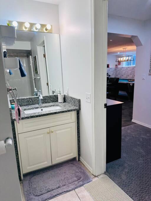 2 Bedrooms Private Basement Close To Winsport & Downtown * Calgary