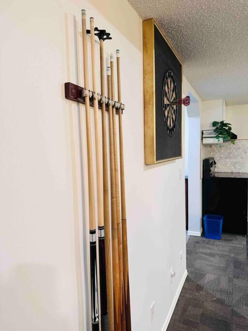 Apartment 2 Bedrooms Private Basement Close To Winsport & Downtown *