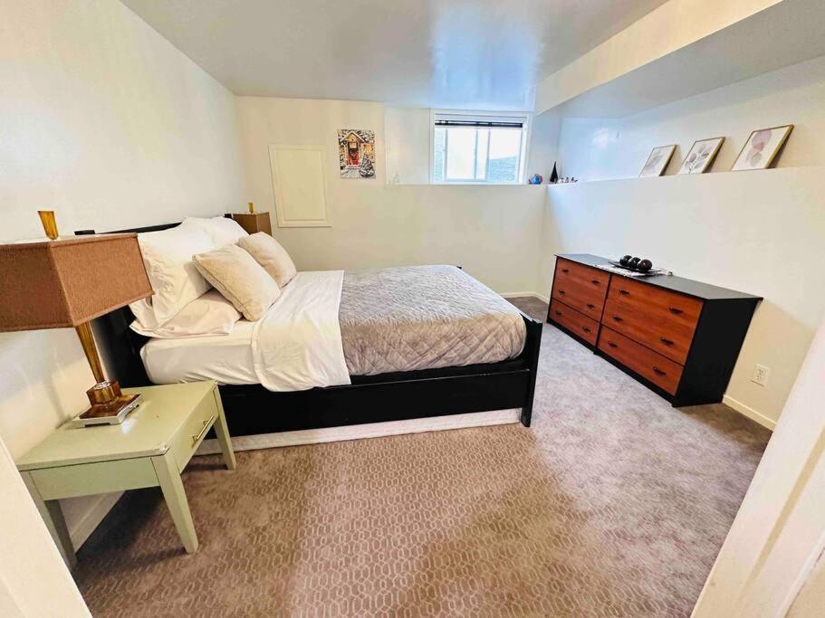 2 Bedrooms Private Basement Close To Winsport & Downtown * Calgary