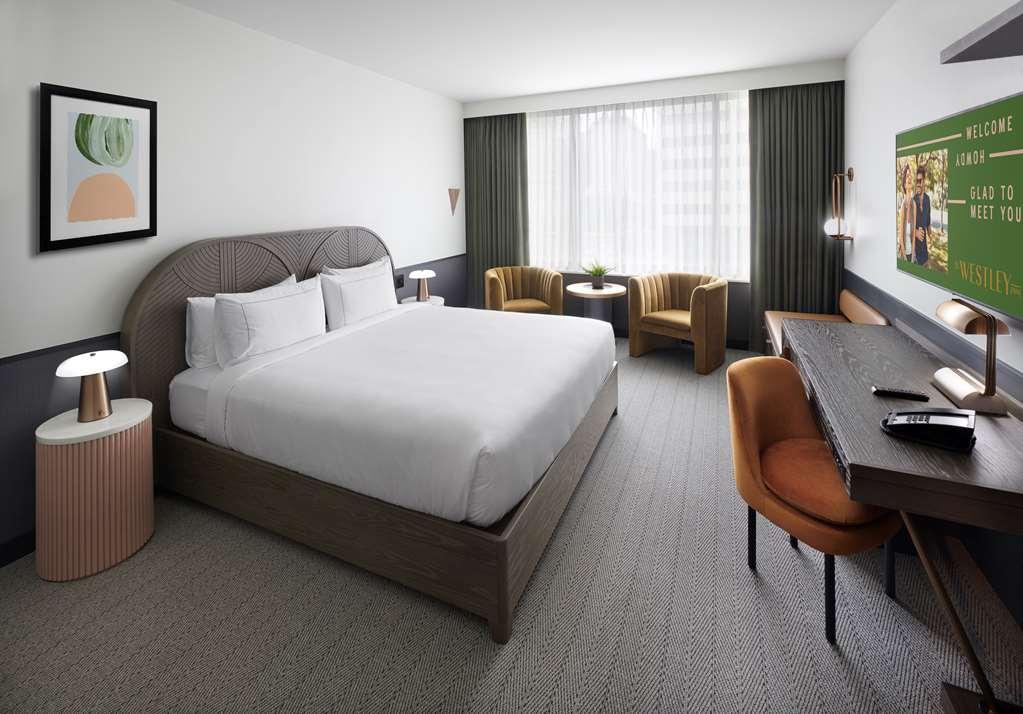 The Westley Downtown, Tapestry Collection By Hilton 4* Calgary