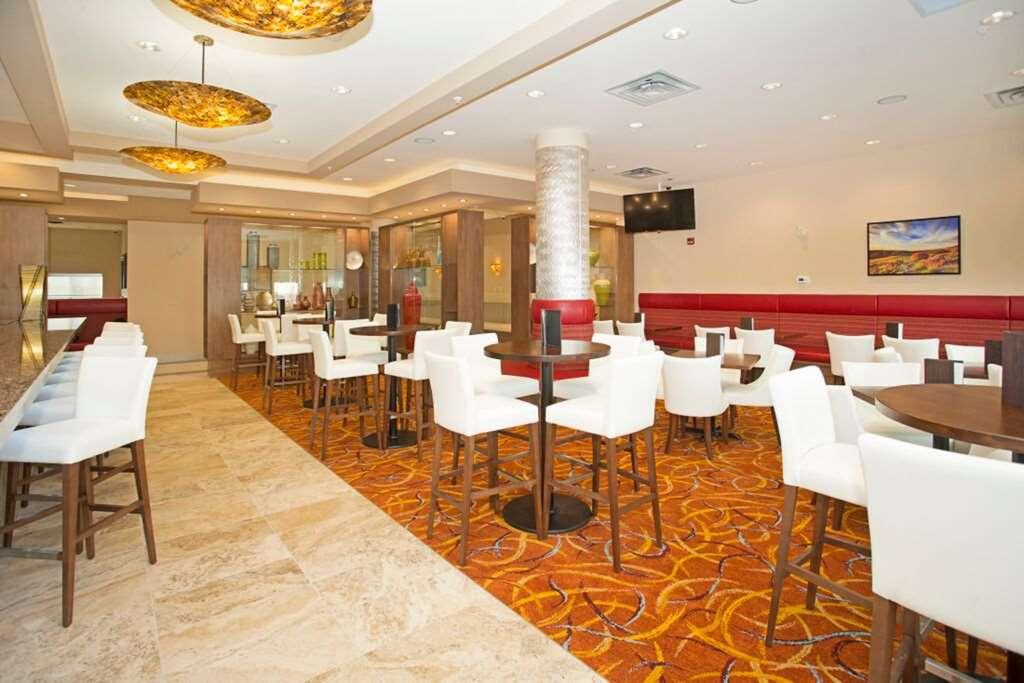 11 By Sonesta Hotel *