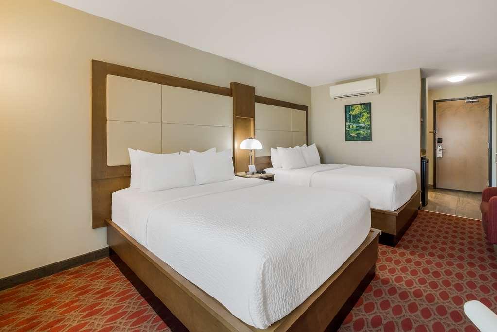 11 By Sonesta Hotel