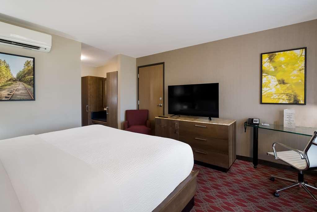 Hotel 11 By Sonesta