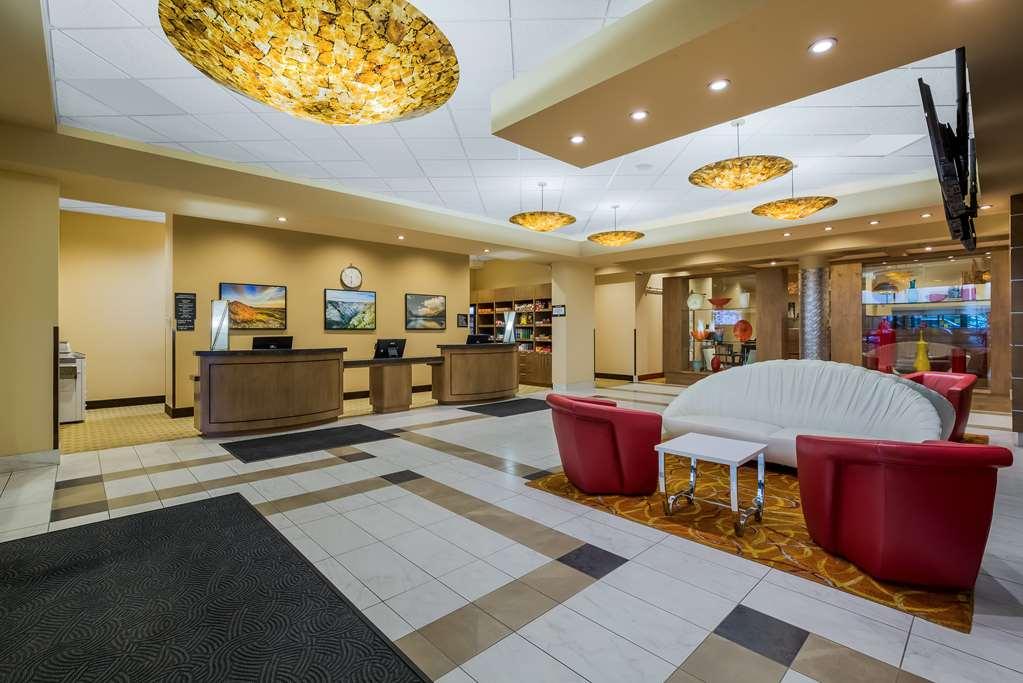 Hotel 11 By Sonesta Calgary