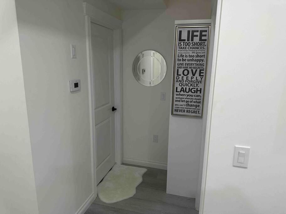 Apartment Award Winning Boho Paradise Sunlit Modern Suite *