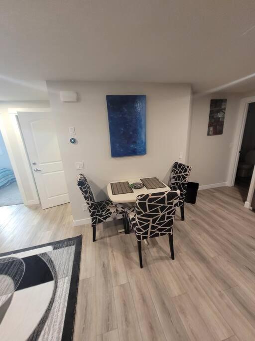 Apartment Cozy Brand New 2 Bedroom In *