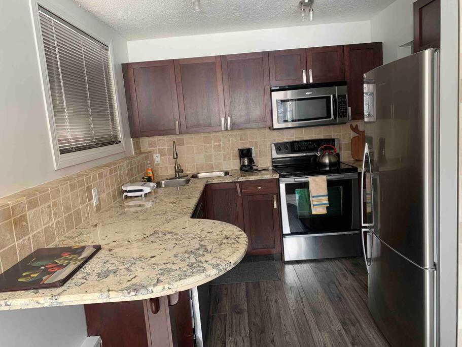 Lovely One Bedroom *