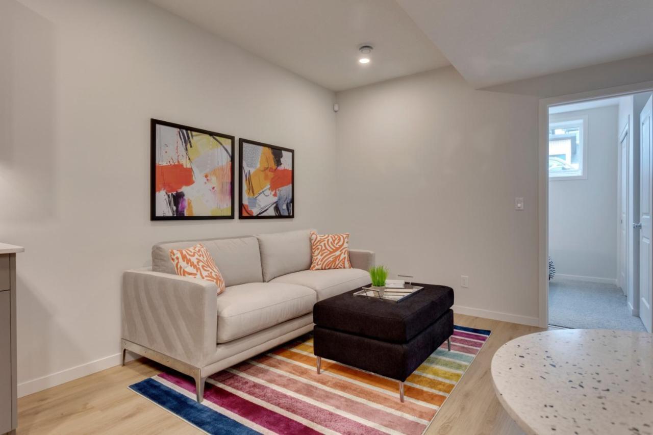 Spacious Modern With Full Entertainment *