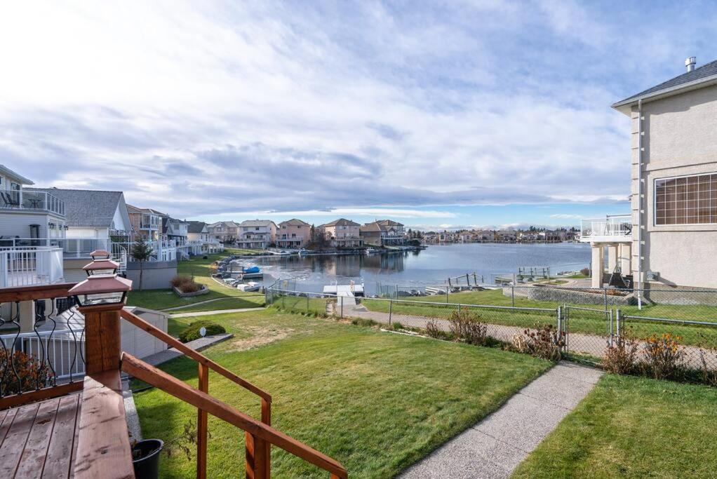 Coral Springs Lakefront Retreat Calgary