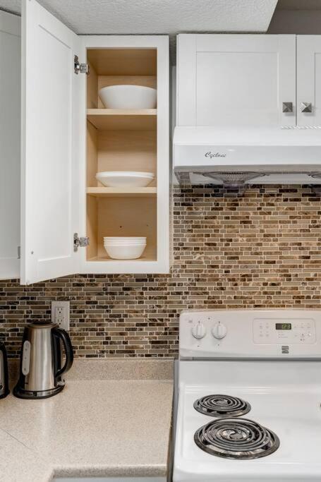 Holiday home Coral Springs Lakefront Retreat