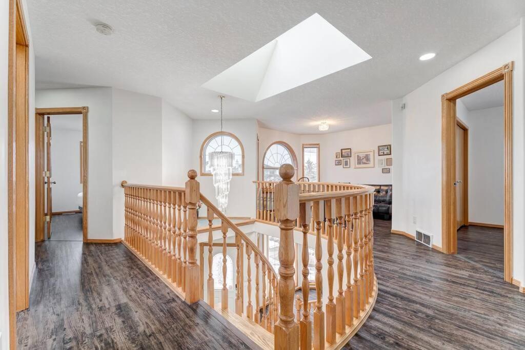 Coral Springs Lakefront Retreat Holiday home