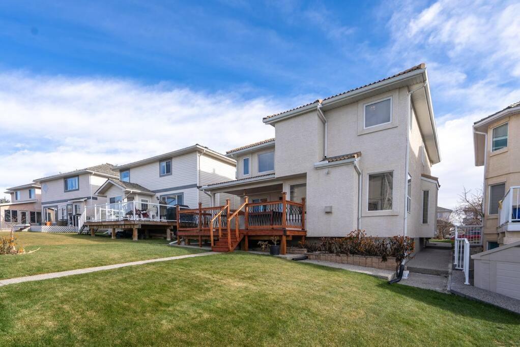 Holiday home Coral Springs Lakefront Retreat Calgary