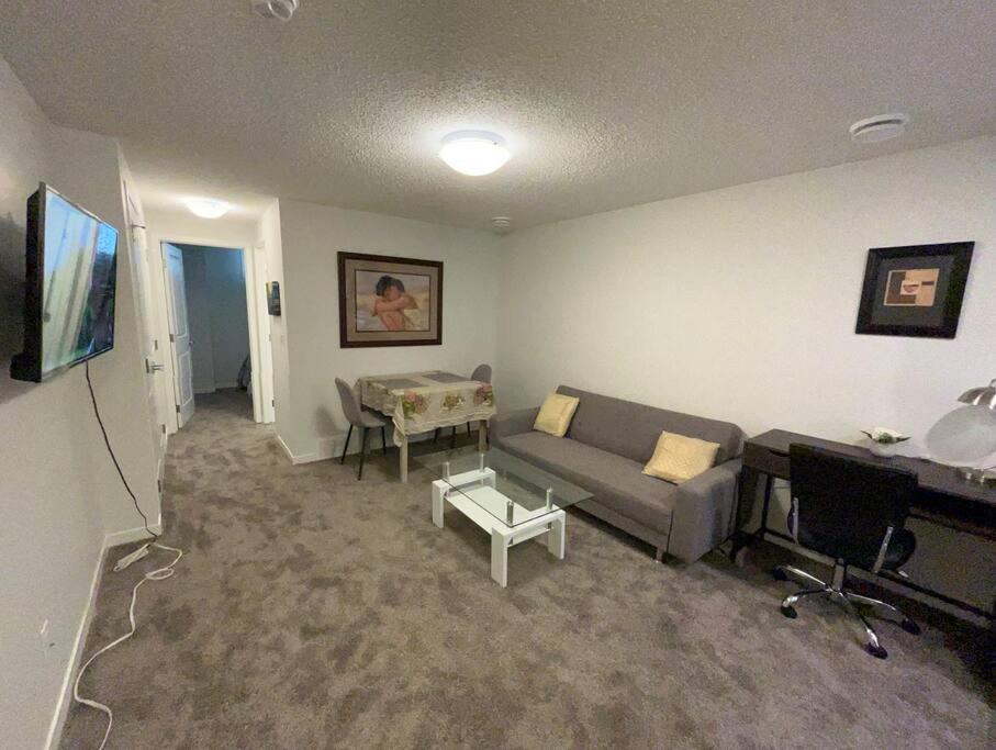 Apartment Brand New 4-bed House