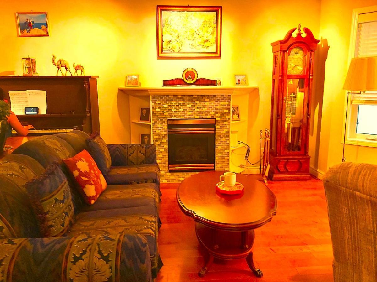 Lovely Comfy Private Bath In * Calgary
