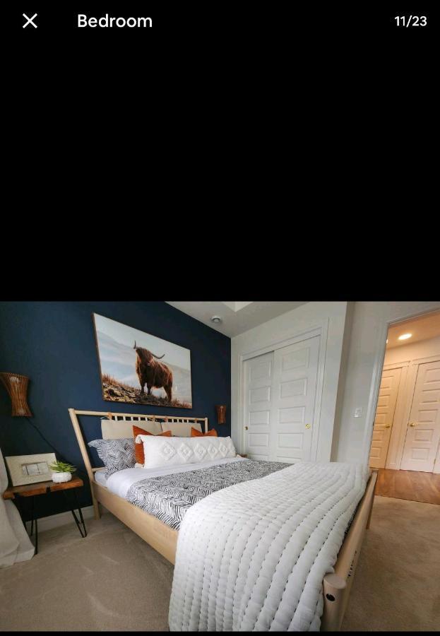 Luxury Near Airport Apartment Calgary