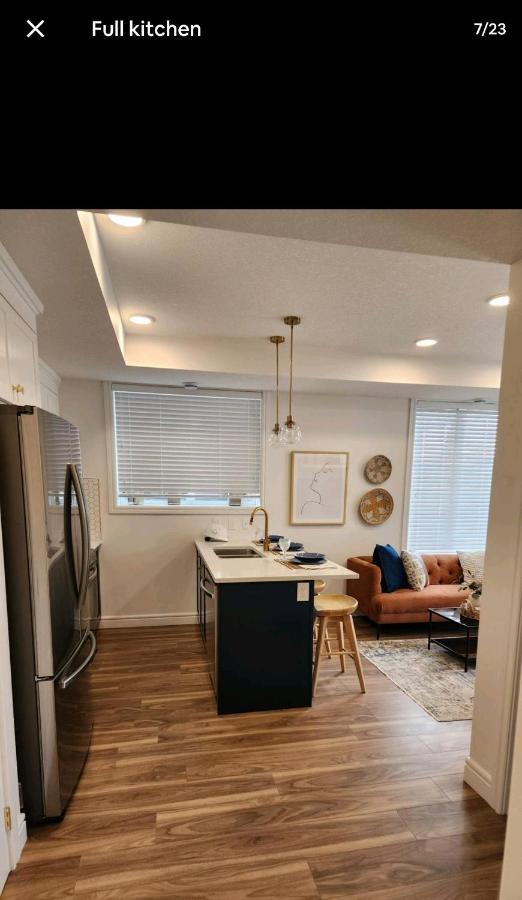 Luxury Near Airport Apartment Calgary