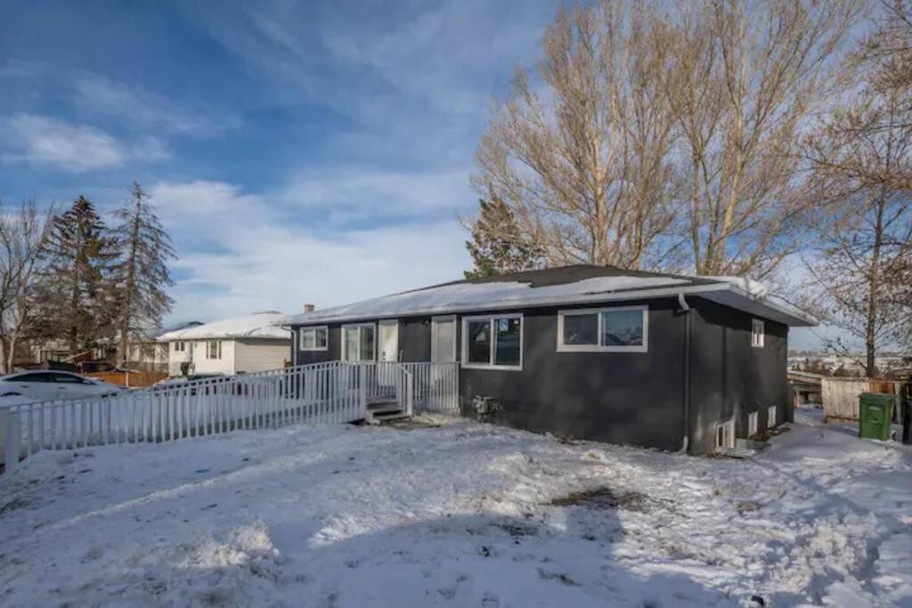 Accessible/petfriendly-2bedsuite Apartment