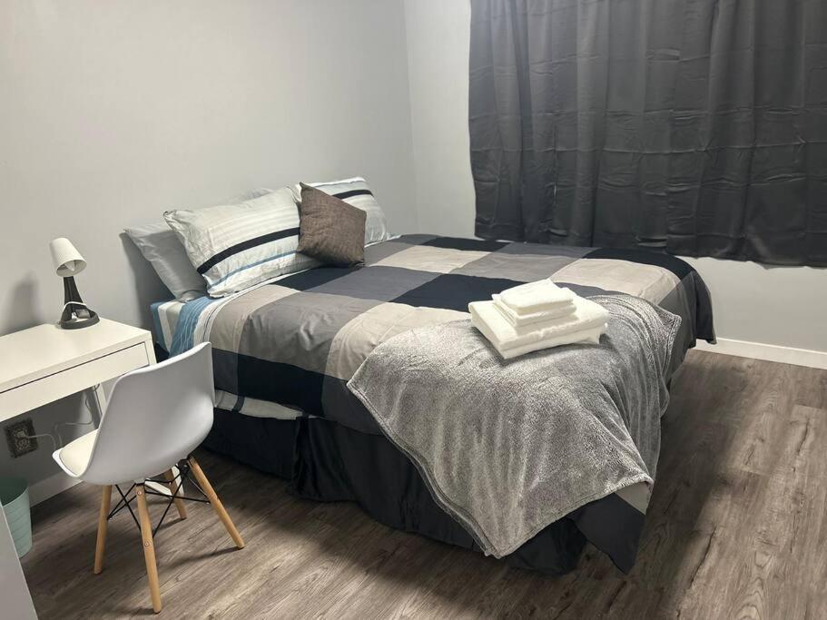 Apartment Cute Highland Park Upper B Unit *