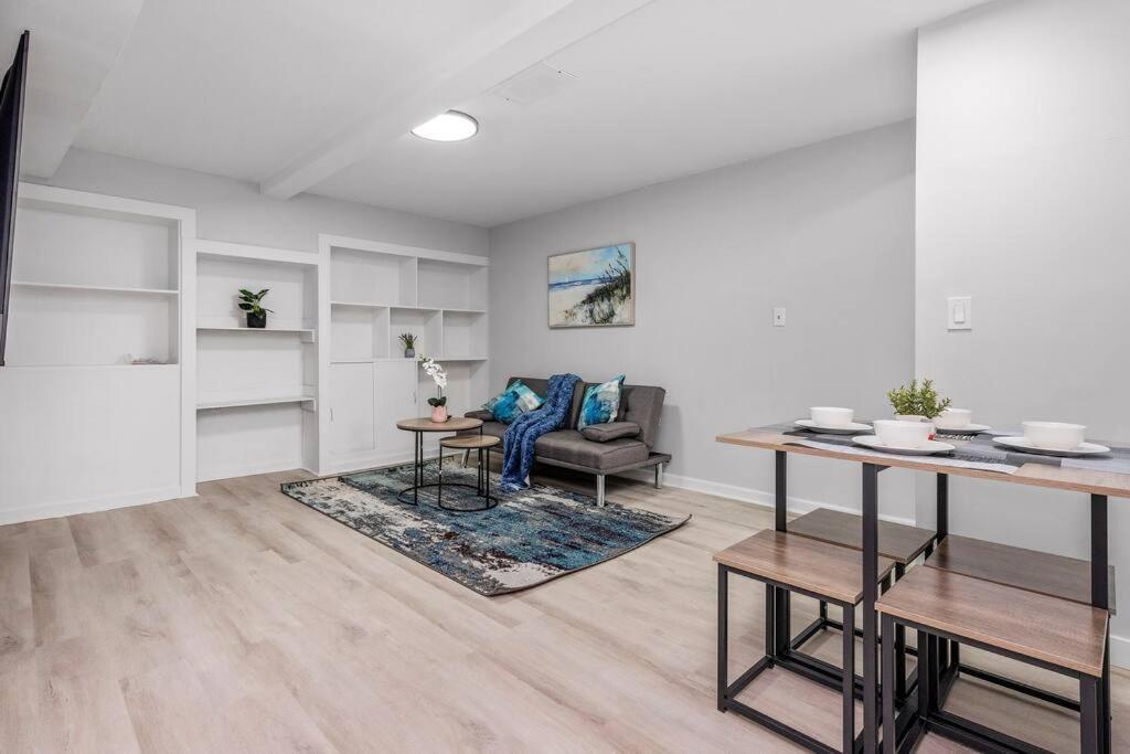 Centerstreet-cozy 2bedroomsuite Apartment