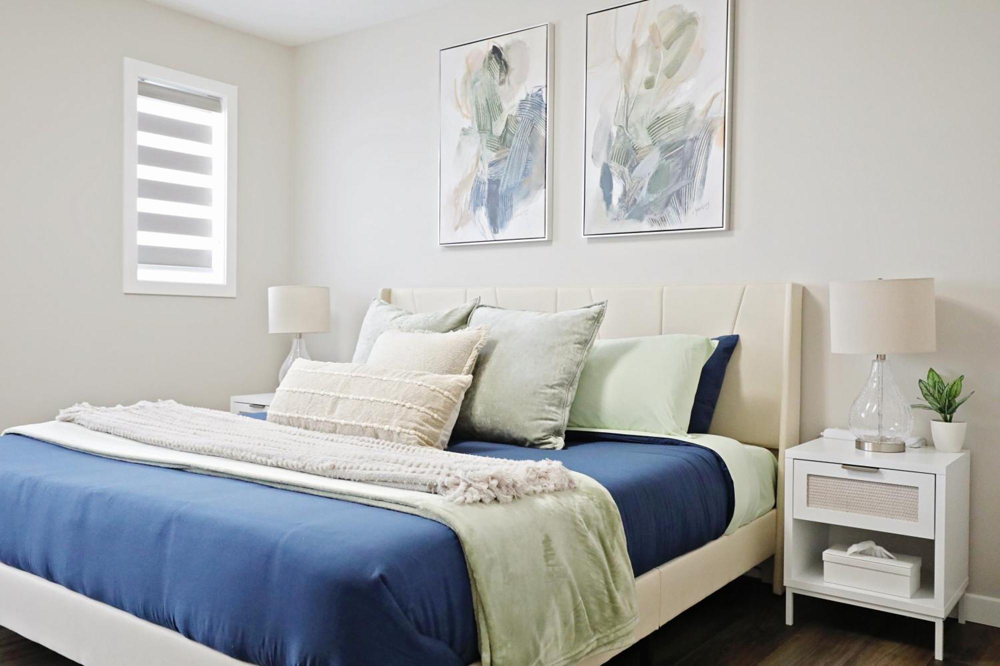 Relax In Comfort With Ac, Airport, Crossiron Mills * Calgary