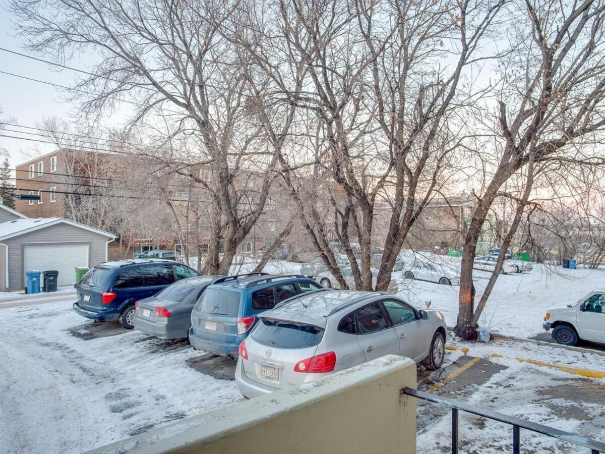 Gorgeous 2br W Parking Patio Coffee! * Calgary