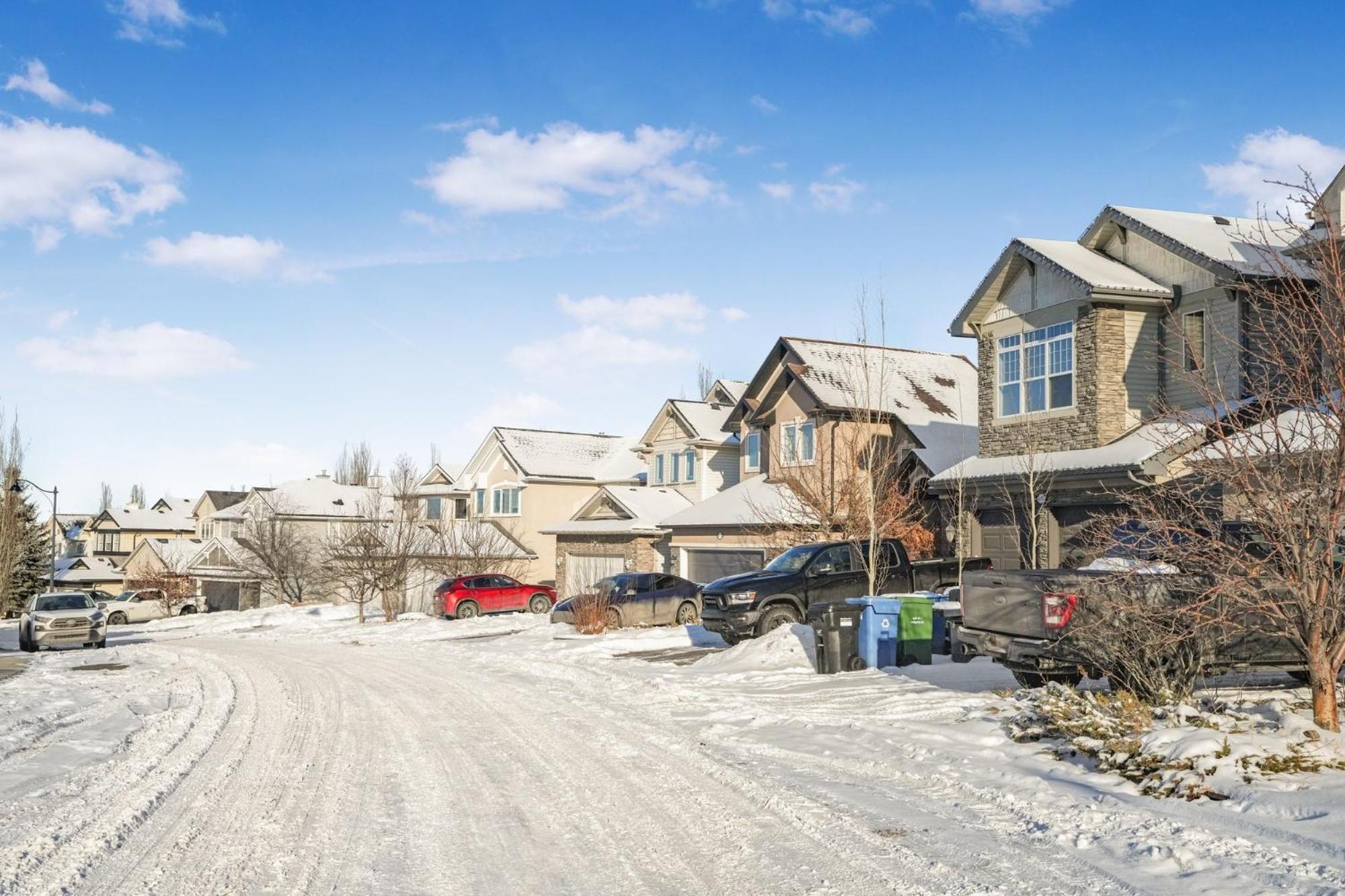 Cozy 2-bedroom Basement Retreat * Calgary