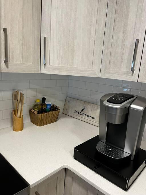 Brand New - Away From In Nw Apartment Calgary