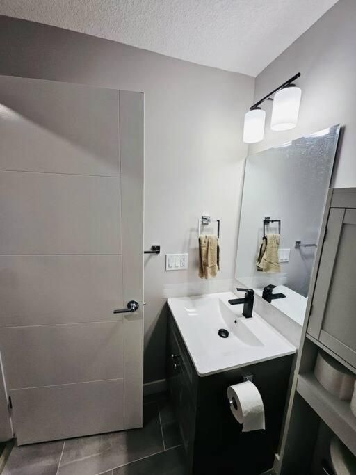 Casa De Jasmine Apartment Calgary