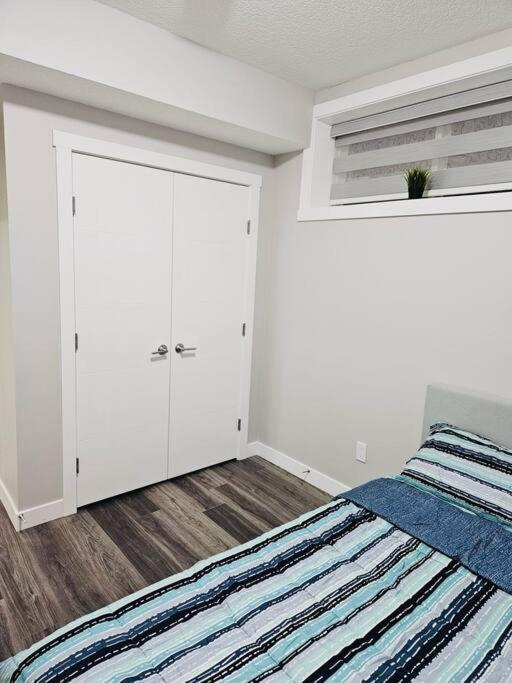 Casa De Jasmine * Calgary
