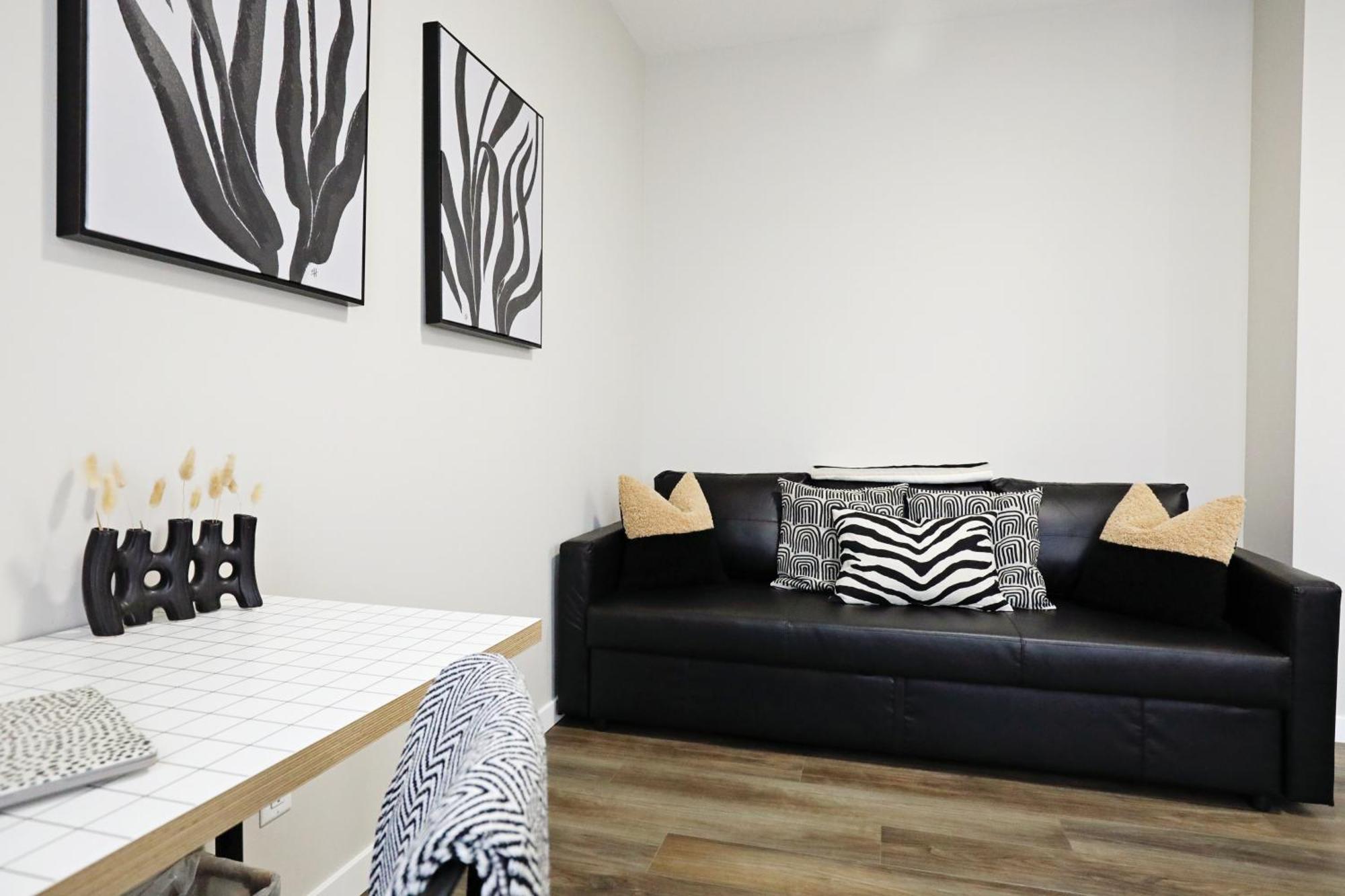 Holiday home Relax In Comfort With Ac, Airport, Crossiron Mills Calgary